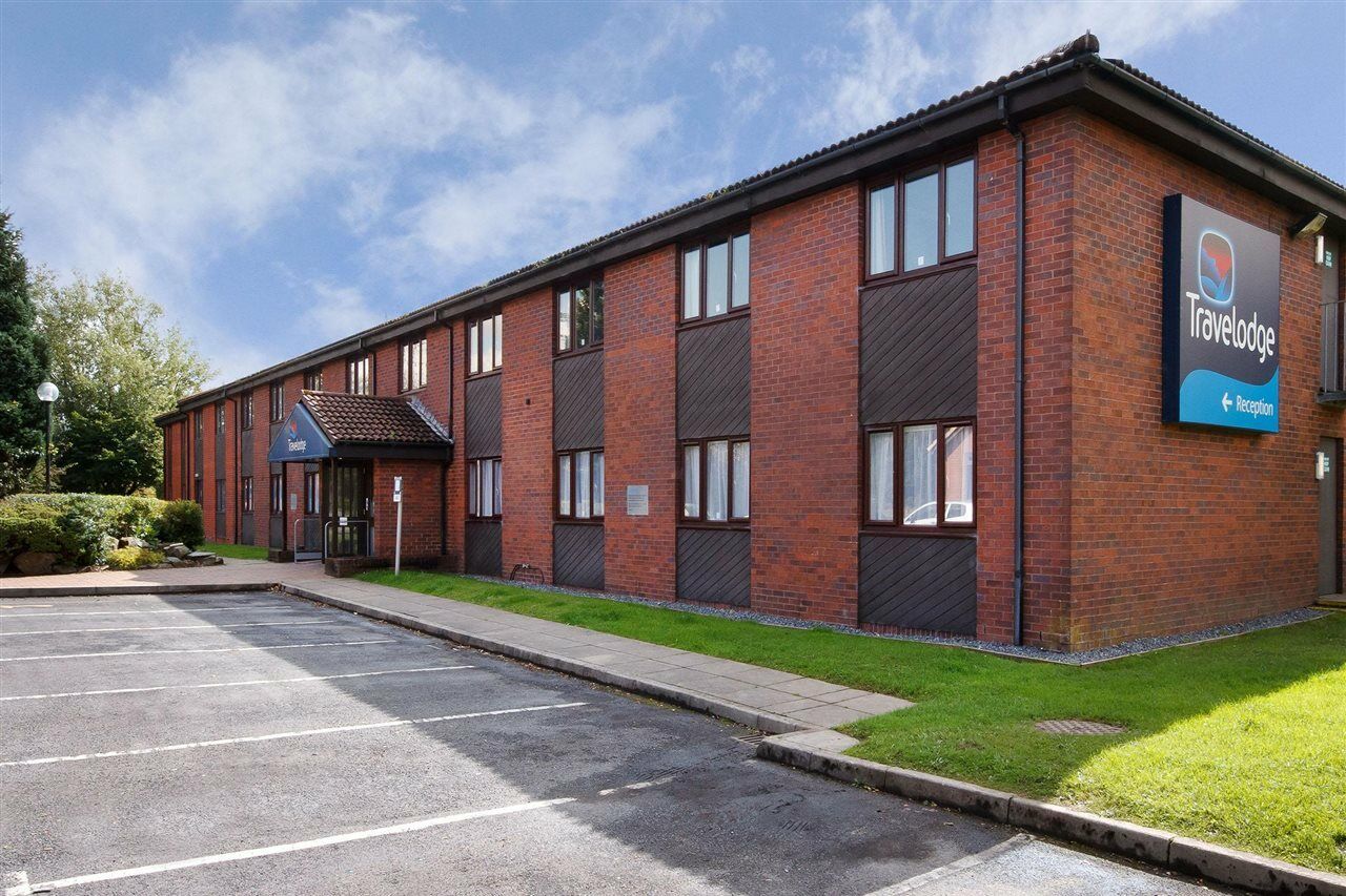 Travelodge Llanelli Cross Hands Exterior photo